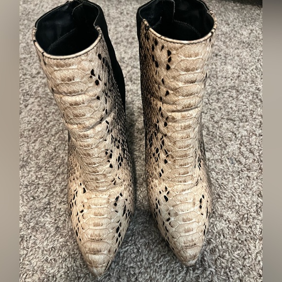 St. Stana Snake Print & Black Boot - Picture 3 of 6
